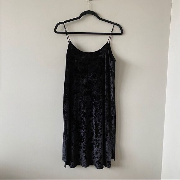 Twik-Crushed Velvet Spaghetti Strap Shift Dress - Picture 3 of 11
